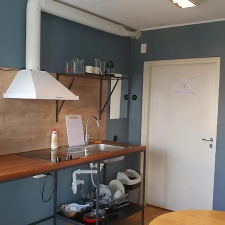 אכסניה Erasmus Residence טאלין